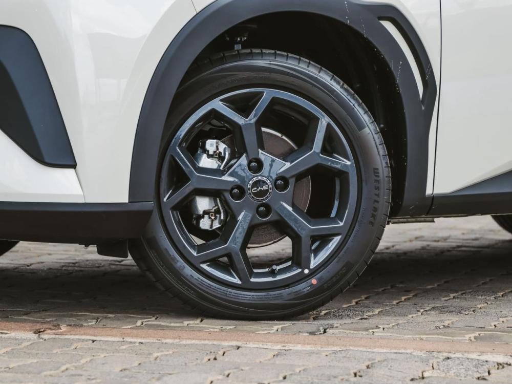 BYD Dolphin Surf Dynamic, image 2