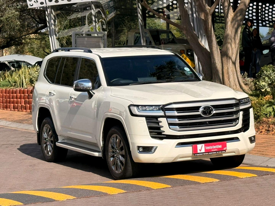 TOYOTA LANDCRUISER 300 V6 3.3D ZX, image 2