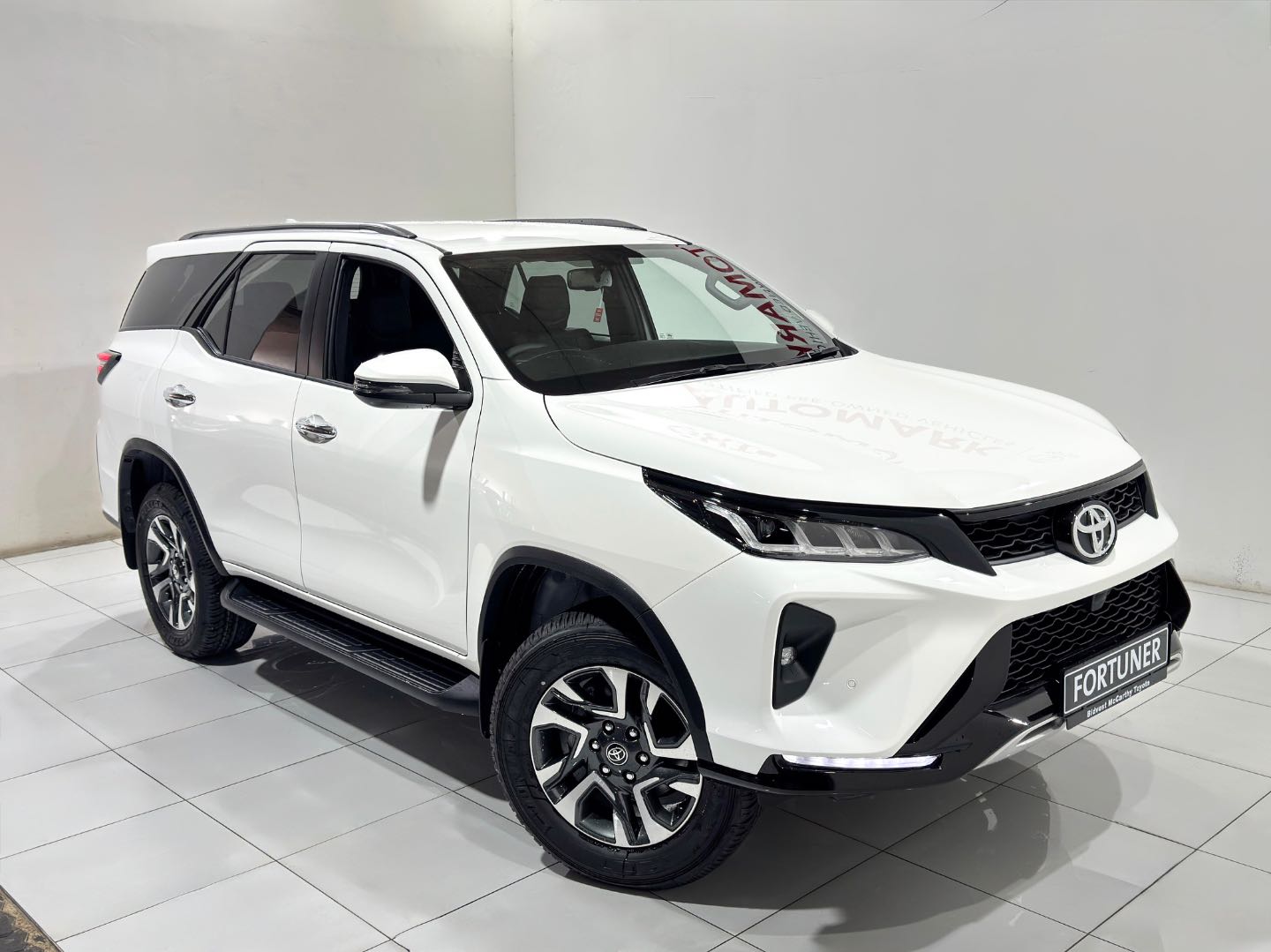 TOYOTA  FORTUNER 2.8GD-6 R/B A/T, image 1