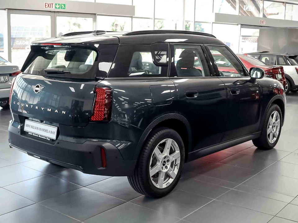 MINI COOPER COUNTRYMAN C (U25), image 2