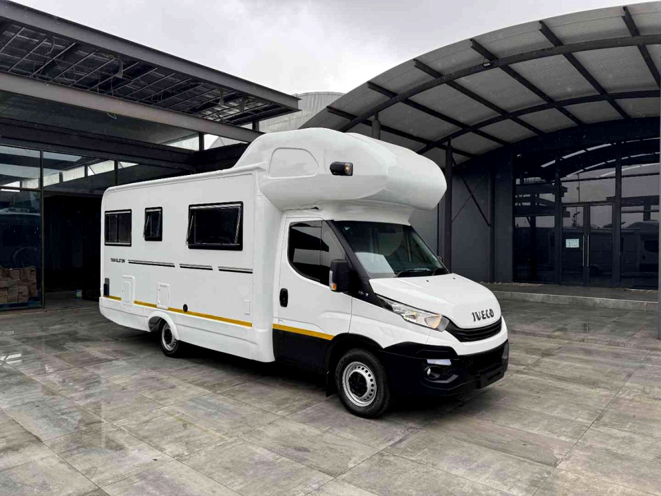 IVECO 35S17 E5 A8 CAMPER A/T C/C, image 2