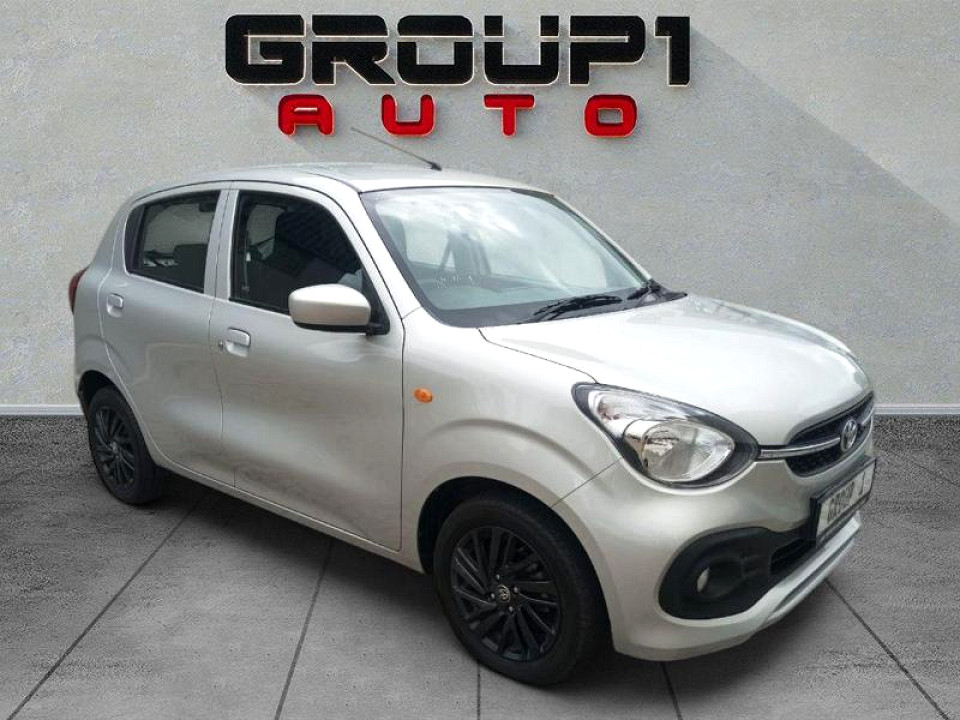 TOYOTA VITZ 1.0 XR, image 1