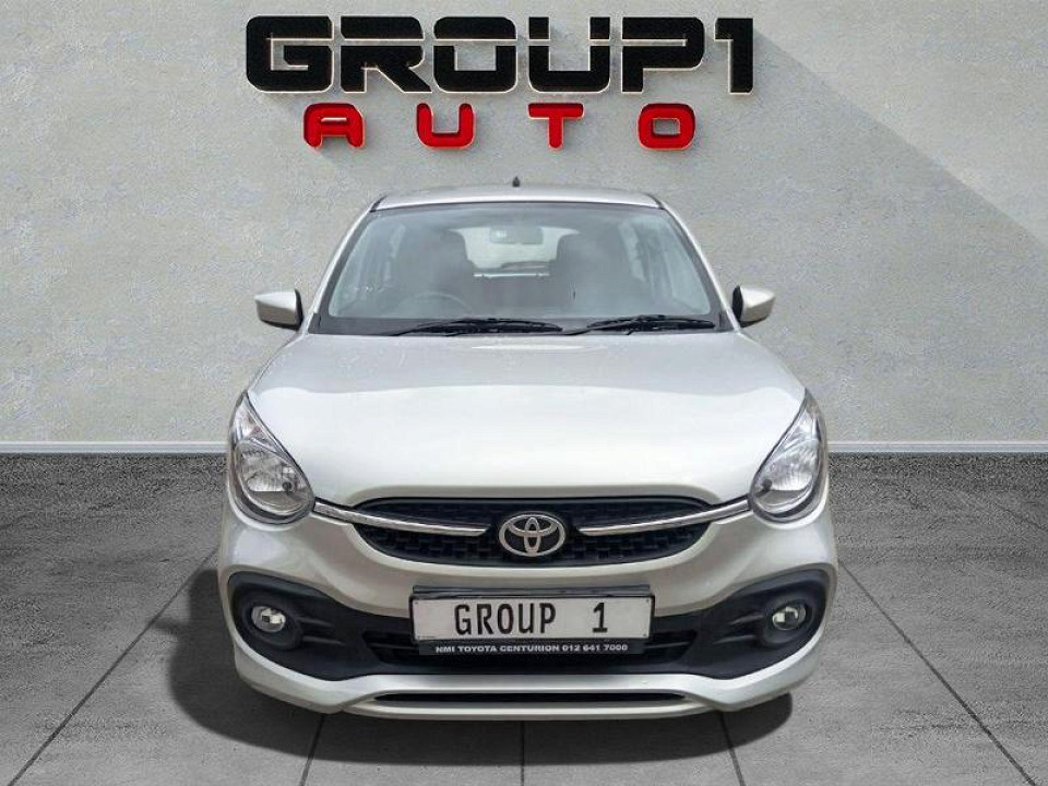 TOYOTA VITZ 1.0 XR, image 2