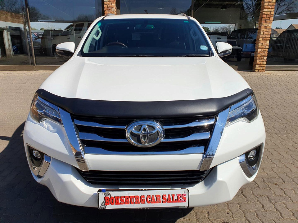 TOYOTA FORTUNER 2.8GD-6 4X4 A/T, image 2