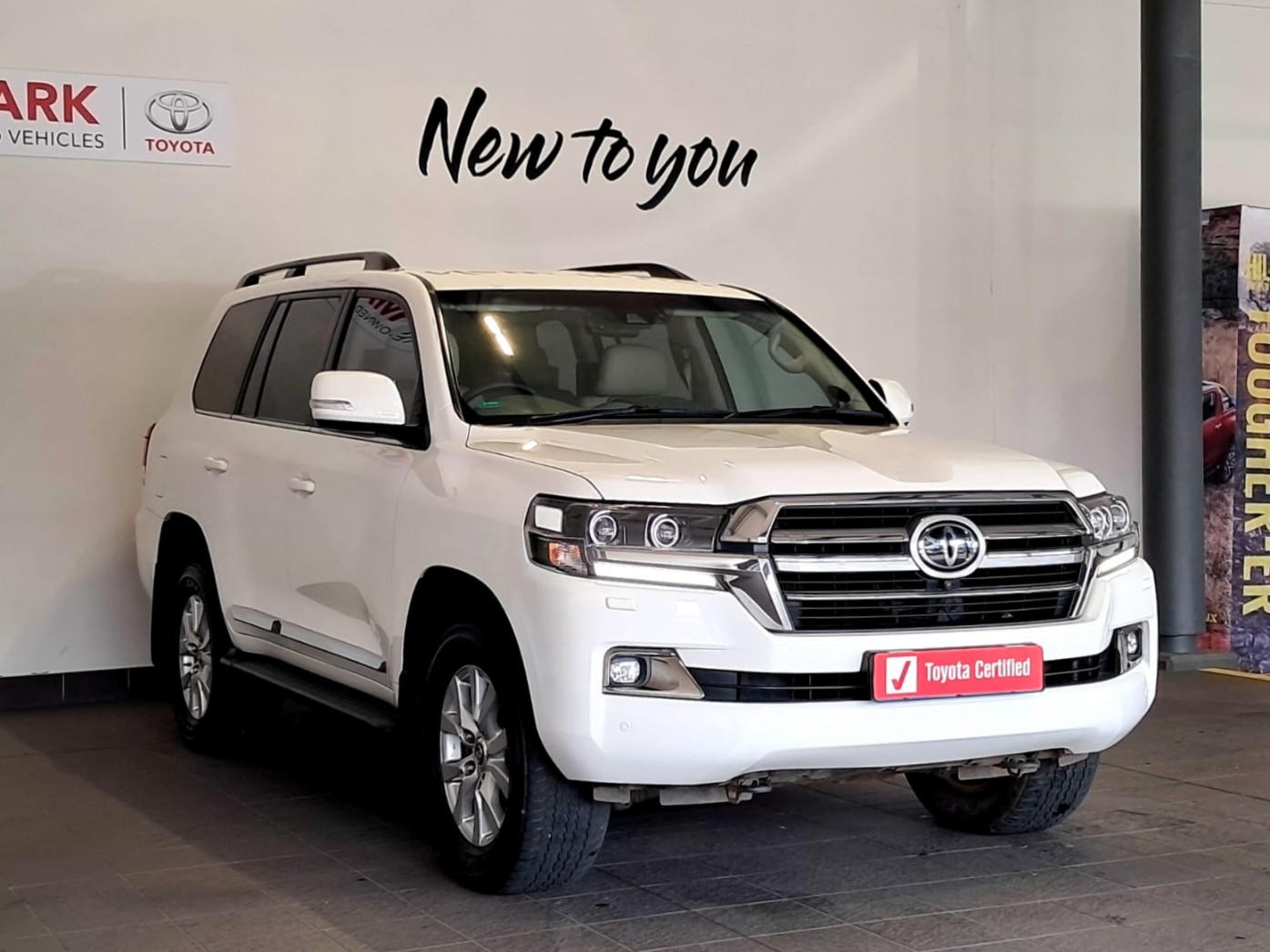 Toyota Land Cruiser 200 4.5D-4D V8 VX-R, image 1