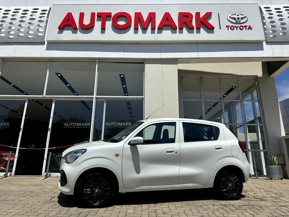 TOYOTA VITZ 1.0 XR, image 1