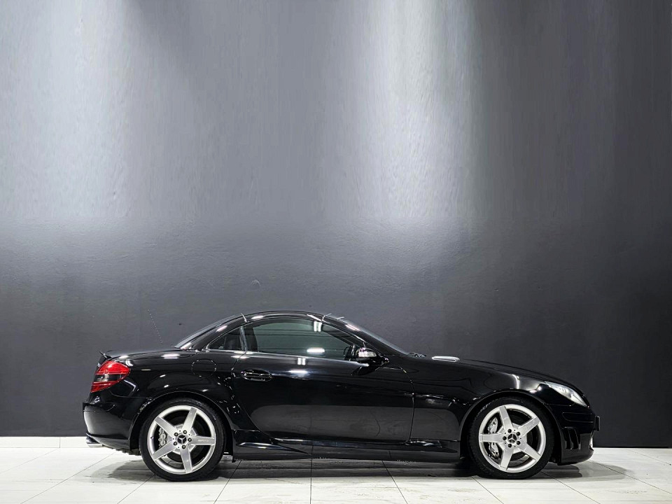 Mercedes-Benz SLK 55 AMG, image 2