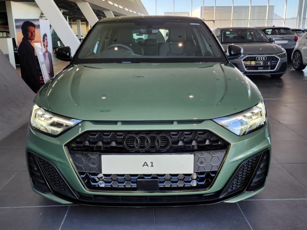 AUDI A1 SPORTBACK 30 TFSI BLACK EDITION S-TRONIC, image 2