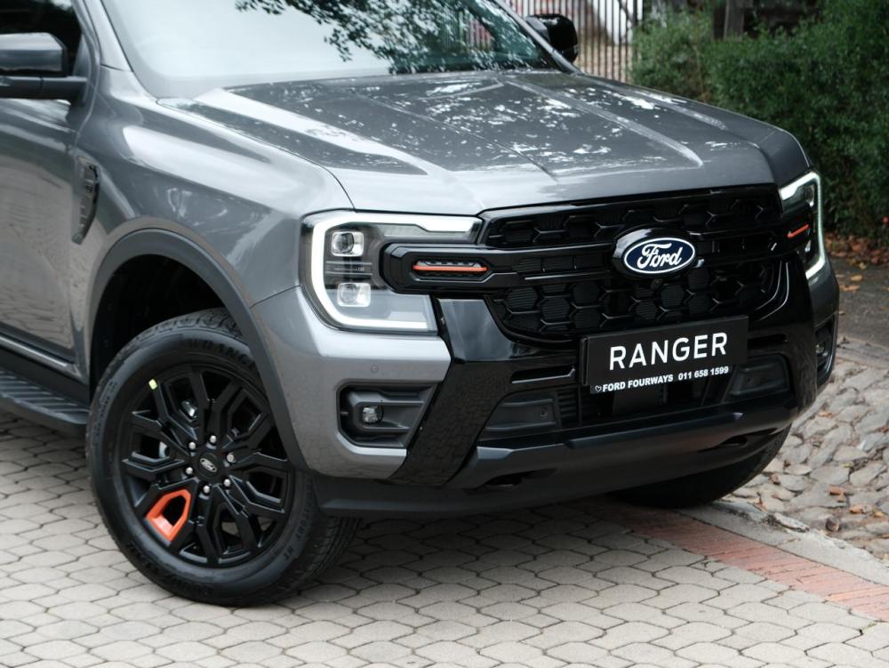Ford Ranger 3.0D V6 Wildtrak A/T 4X4 Super Cab, image 2