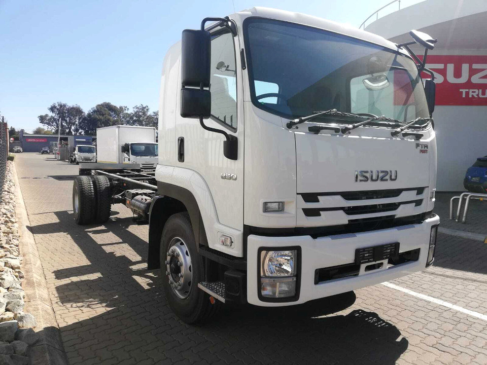 ISUZU FTR 850 AMT F/C C/C, image 2