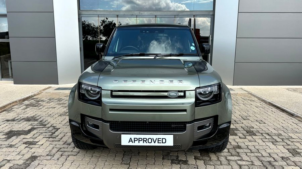 LAND ROVER DEFENDER 110 D300 HSE X-DYNAMIC, image 2