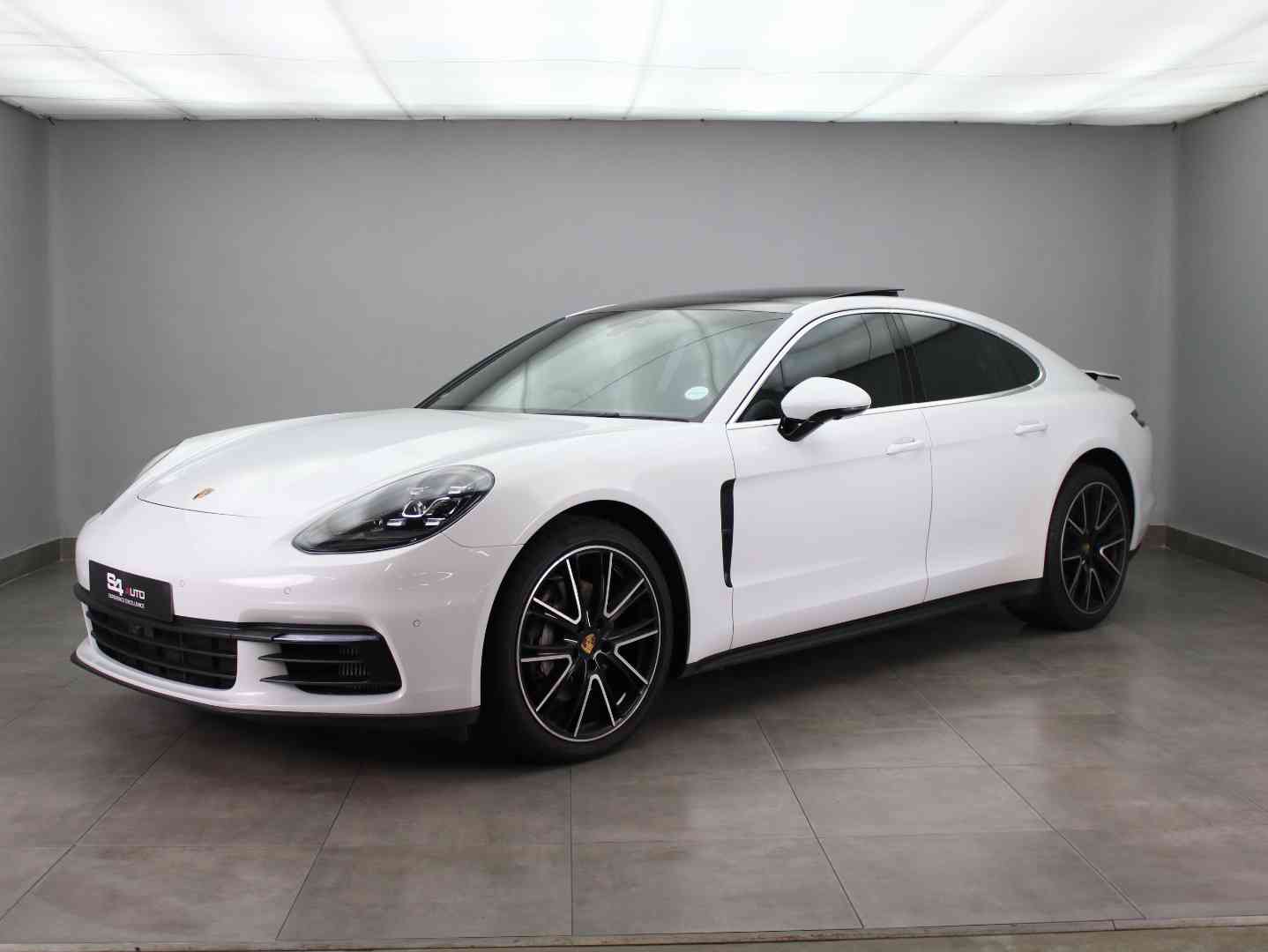 PORSCHE PANAMERA 4S PDK