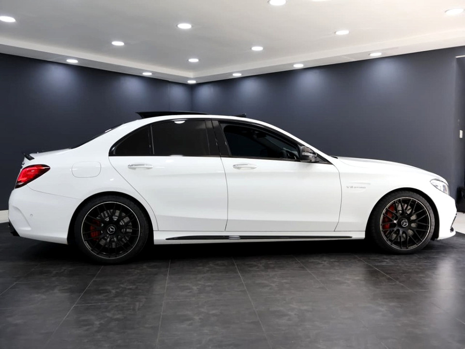 MERCEDES-BENZ AMG C63 S, image 2