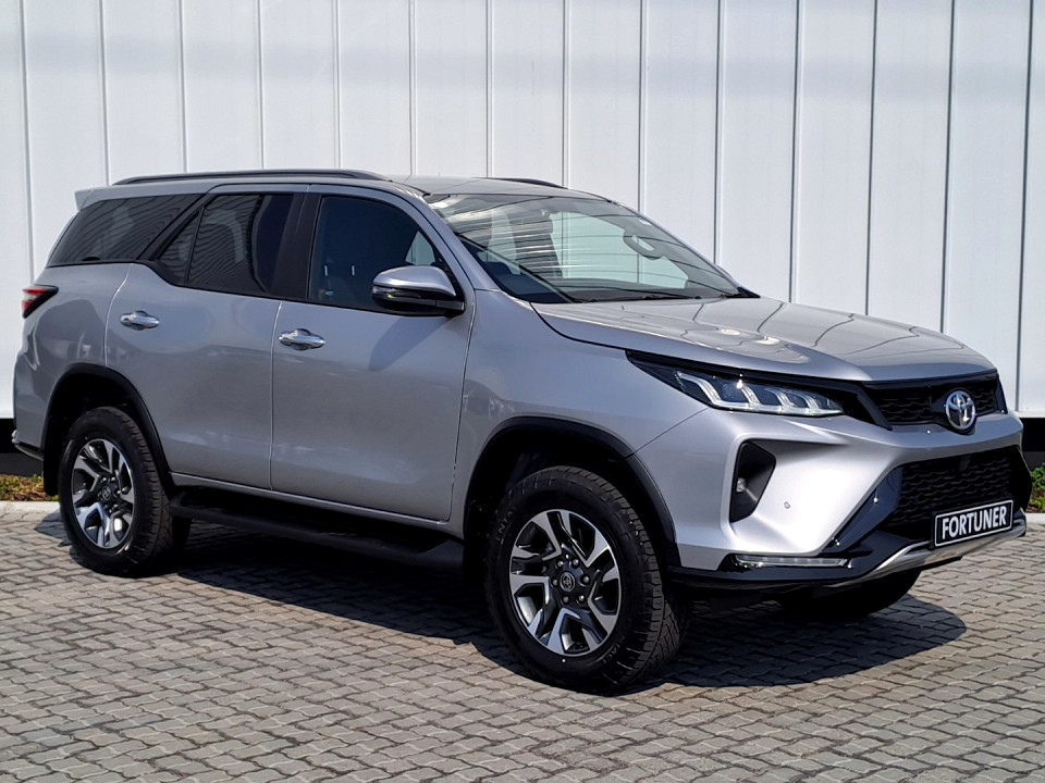 TOYOTA FORTUNER 2.8GD-6 4X4 A/T, image 1