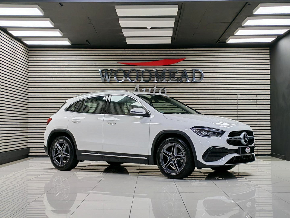 MERCEDES-BENZ GLA 200 A/T, image 1