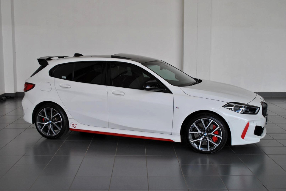 BMW 128ti A/T (F40), image 1