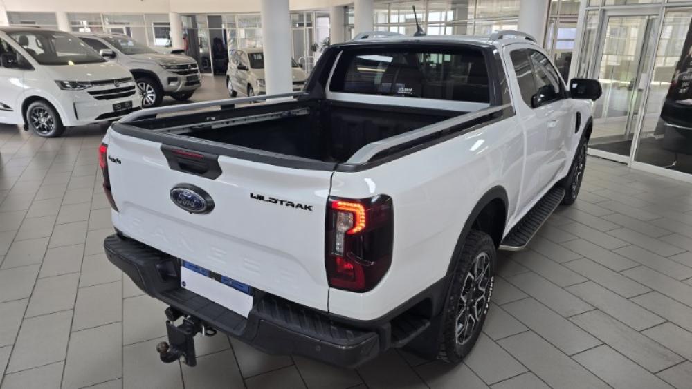 Ford Ranger 2.0D Bi Turbo Wildtrak HR A/T 4X4 Super Cab P/U, image 2