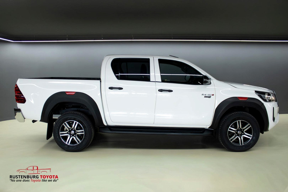 TOYOTA HILUX 2.4 GD-6 RAIDER X 4X4 A/T P/U D/C, image 2