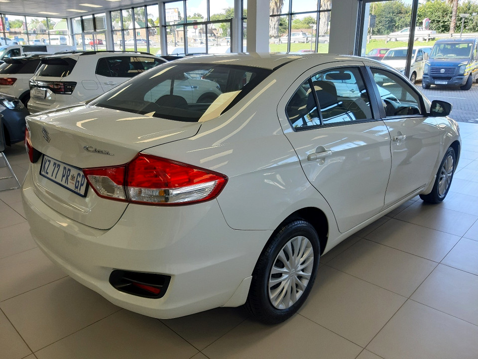 SUZUKI CIAZ 1.5 GLX, image 2
