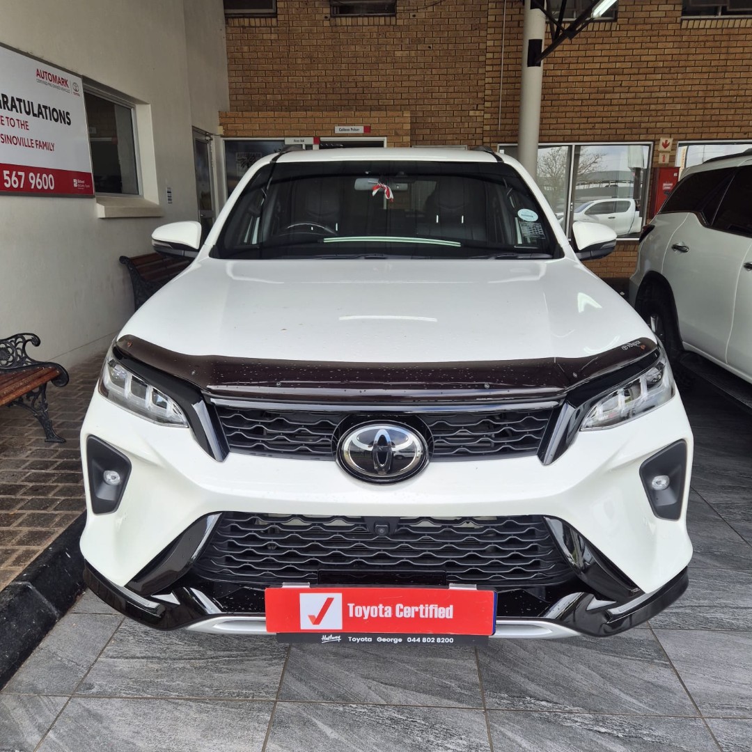 TOYOTA FORTUNER 2.8GD-6 VX A/T, image 2