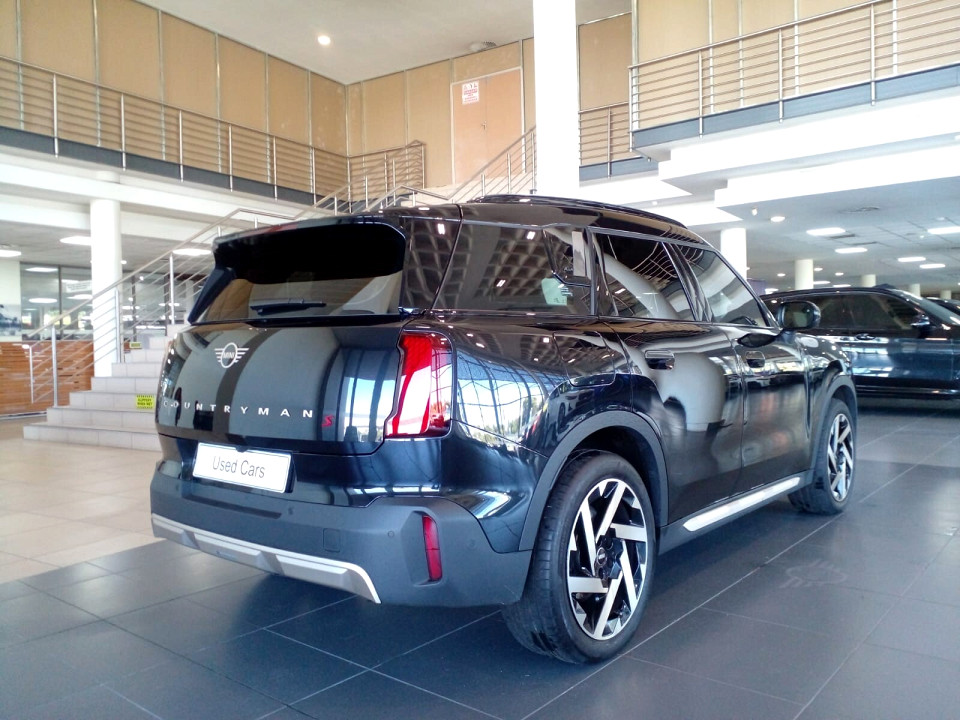 MINI COOPER COUNTRYMAN S ALL4 (U25), image 2