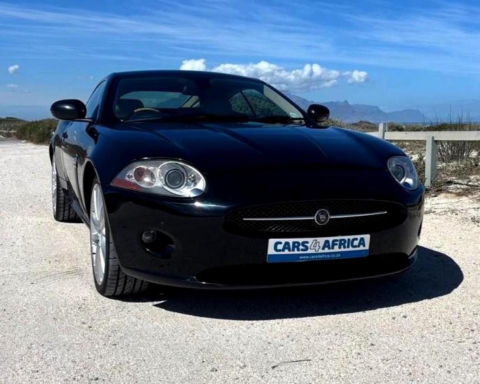 JAGUAR XK COUPE LUXURY, image 1