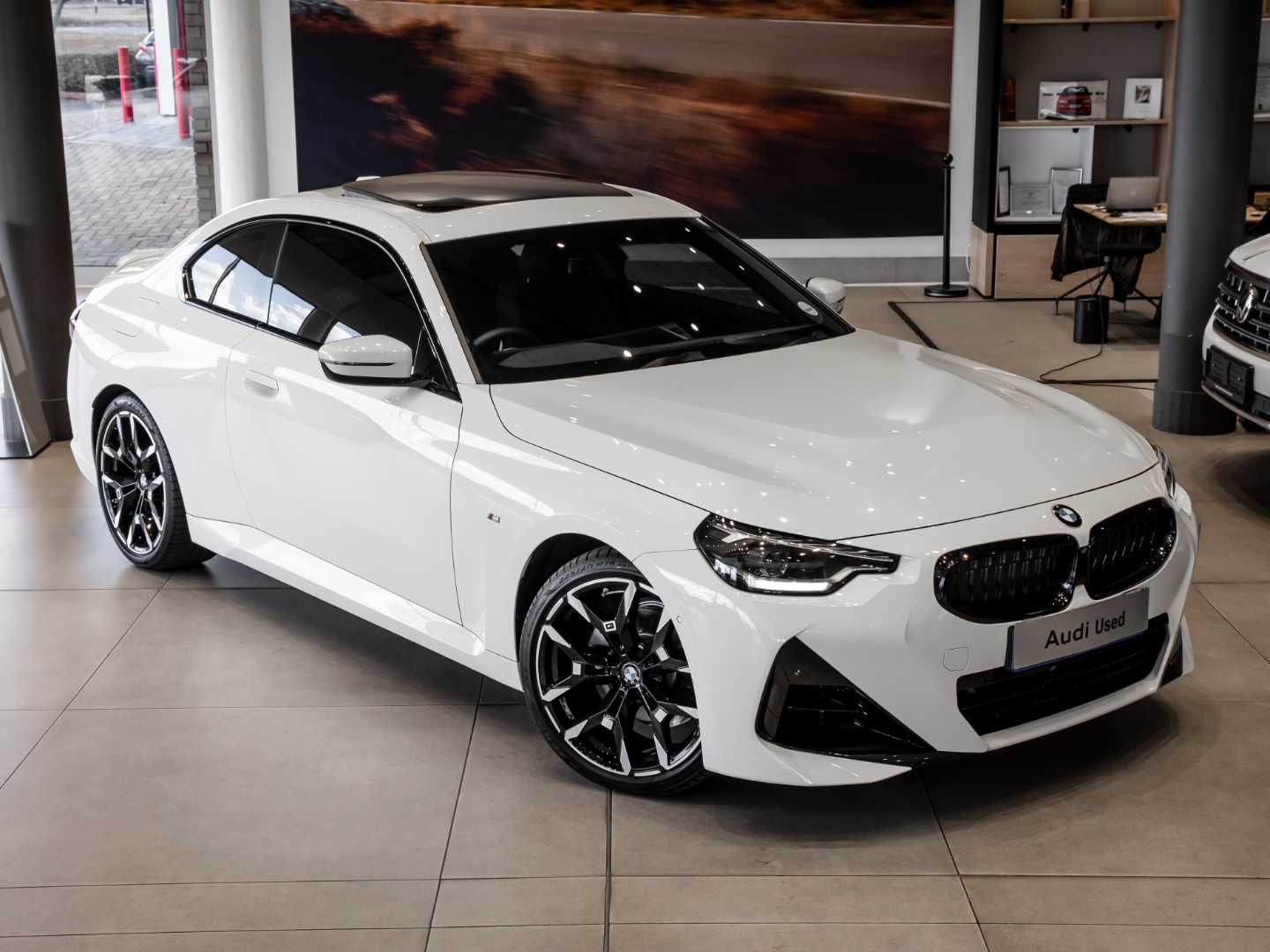 BMW 220i M SPORT A/T (G42), image 1