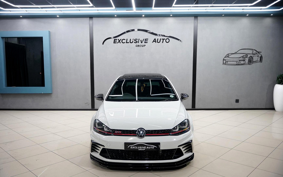 Volkswagen Golf 2.0 TSI GTI Clubsport DSG, image 2