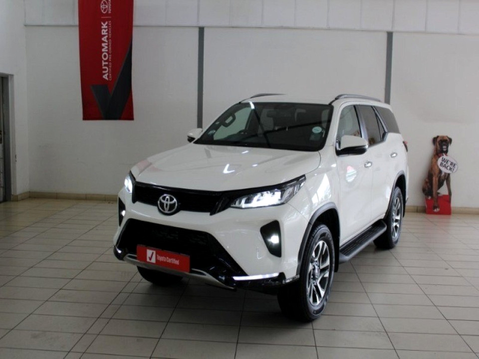 TOYOTA  FORTUNER 2.8GD-6 R/B A/T, image 1
