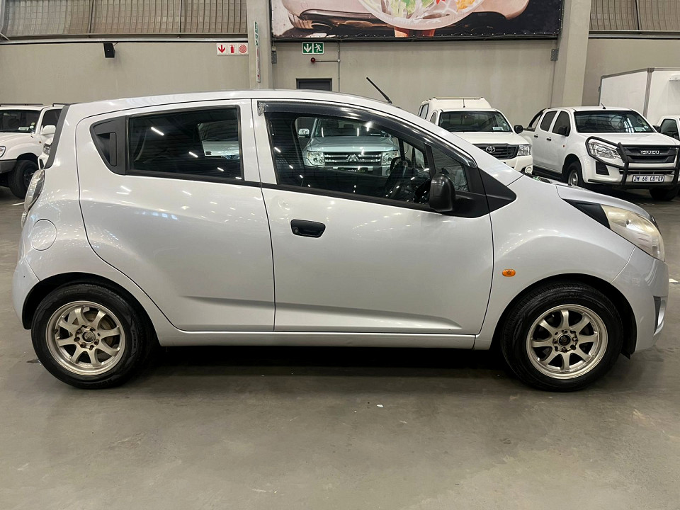 Chevrolet Spark 1.2 L 5DR, image 2