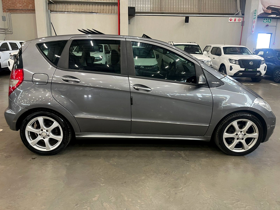 MERCEDES-BENZ A 180 ELEGANCE A/T, image 2