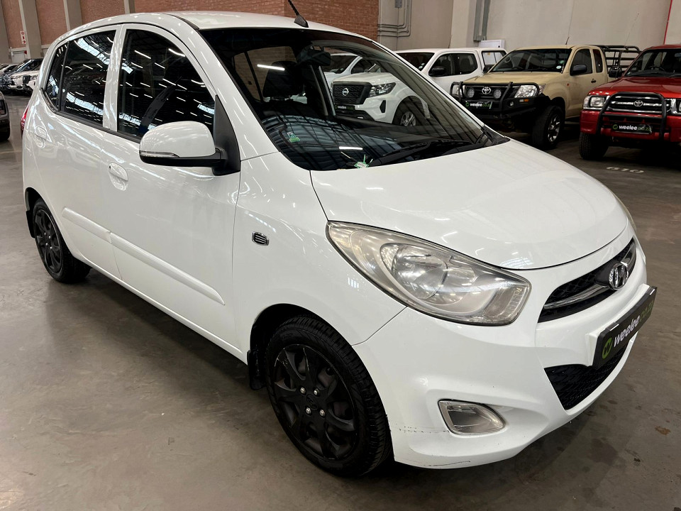 HYUNDAI i10 1.1 GLS/MOTION, image 1