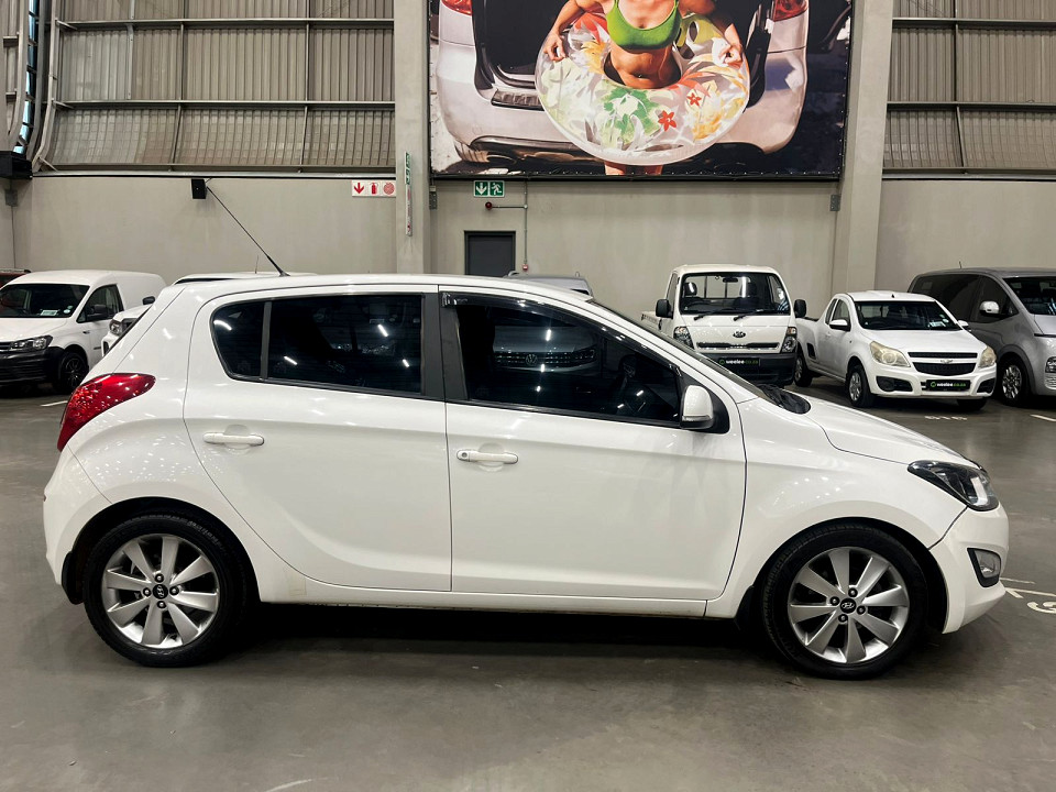 HYUNDAI i20 1.4D GLIDE , image 2