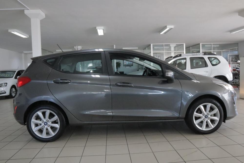 Ford Fiesta 1.0T Trend, image 2