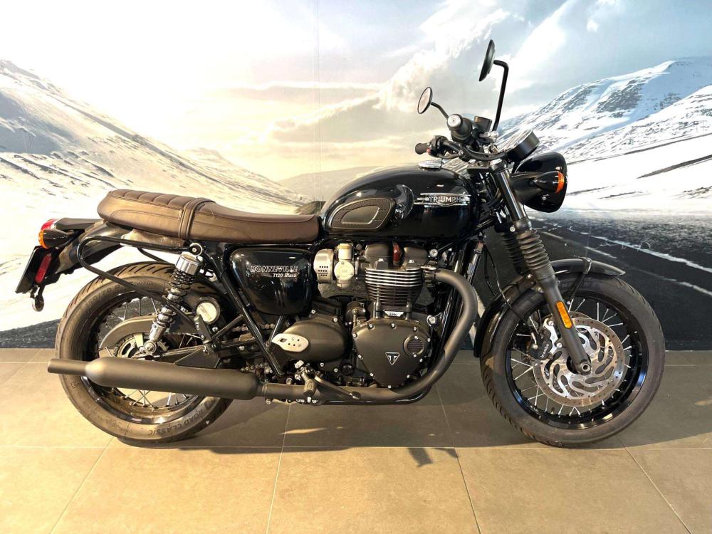 Triumph Bonneville T120 Black, image 2