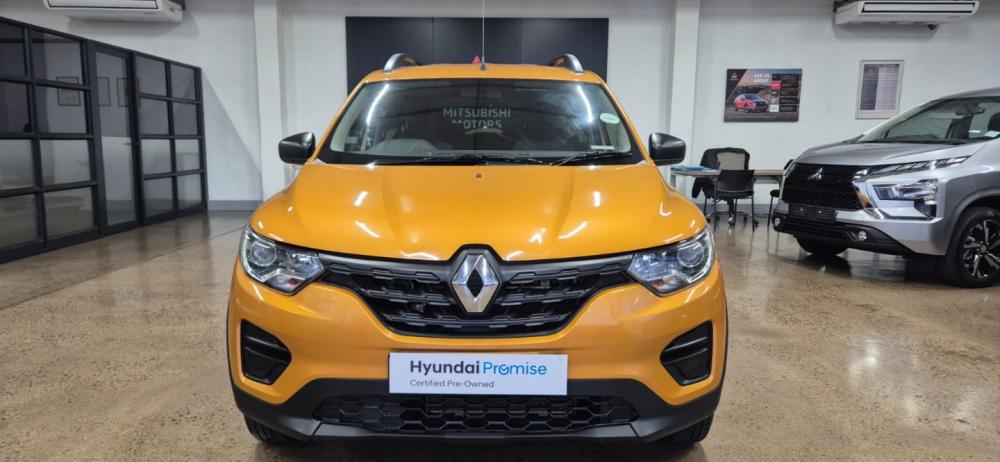 Renault Triber 1.0 Life, image 2