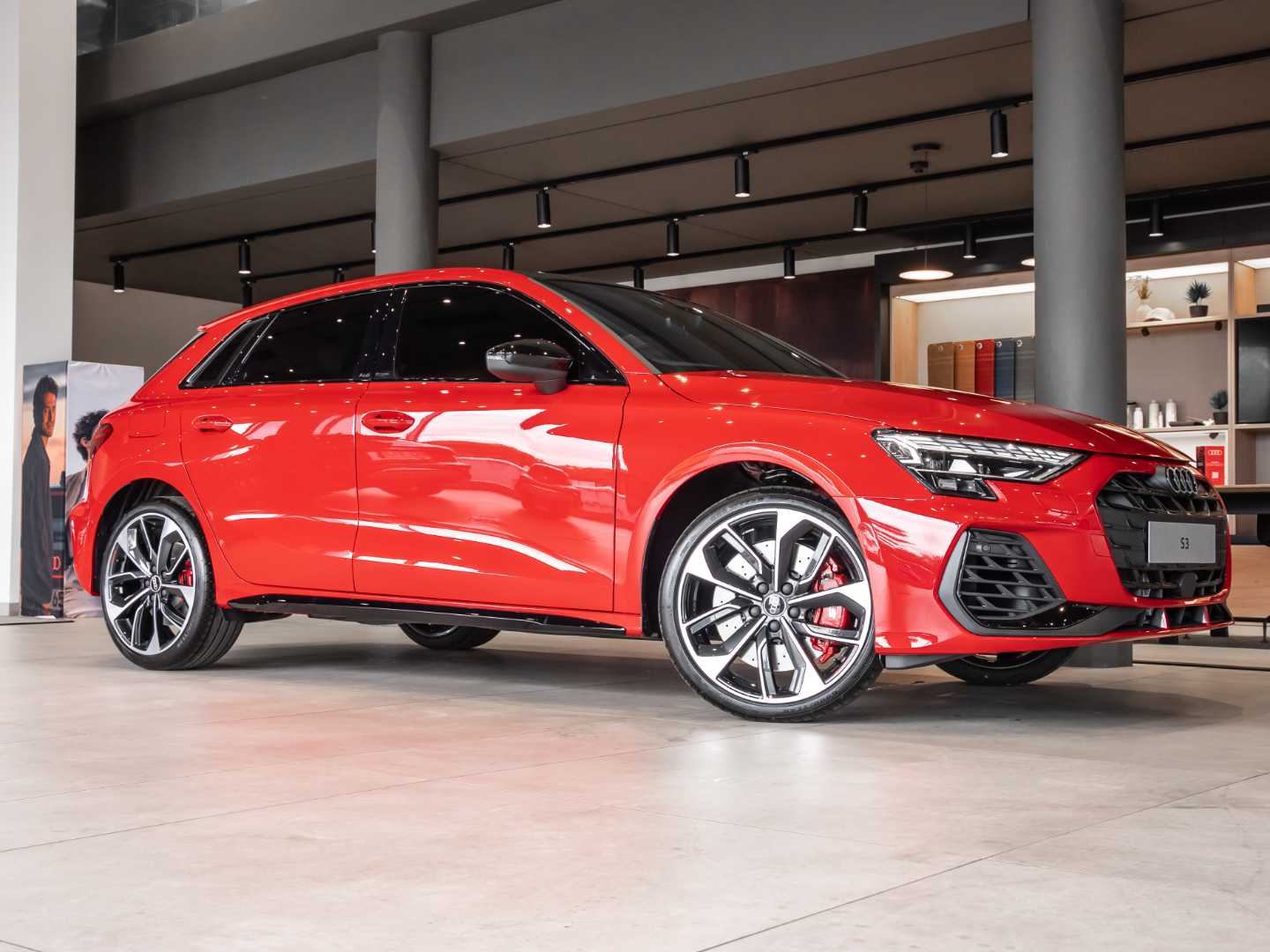 AUDI S3 SPORTBACK QUATTRO STRONIC (245KW), image 2