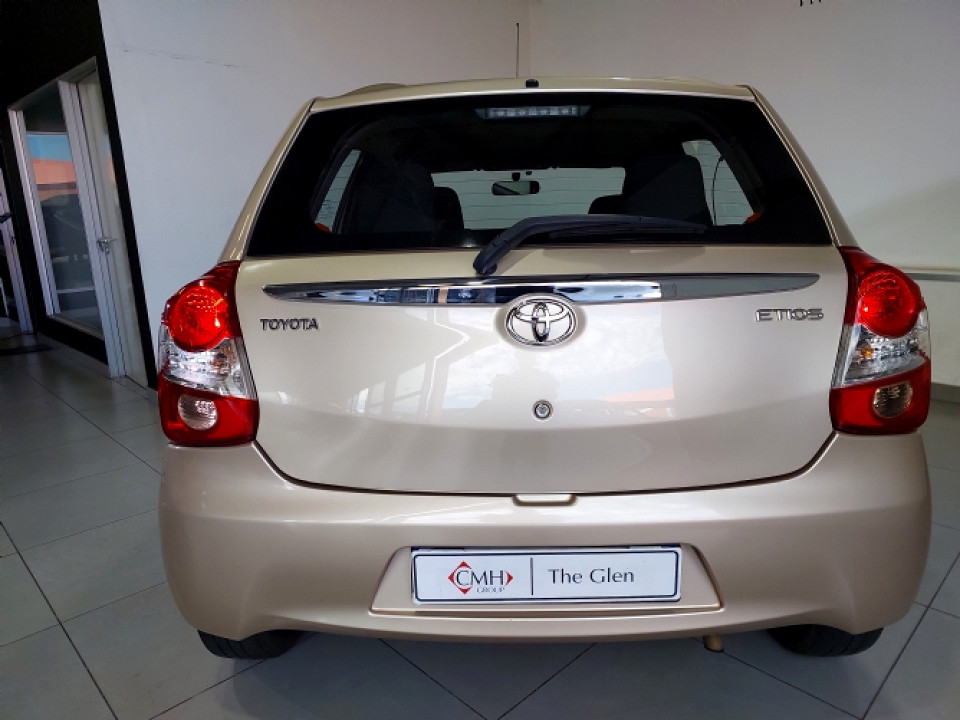 TOYOTA ETIOS 1.5 Xi 5Dr, image 2
