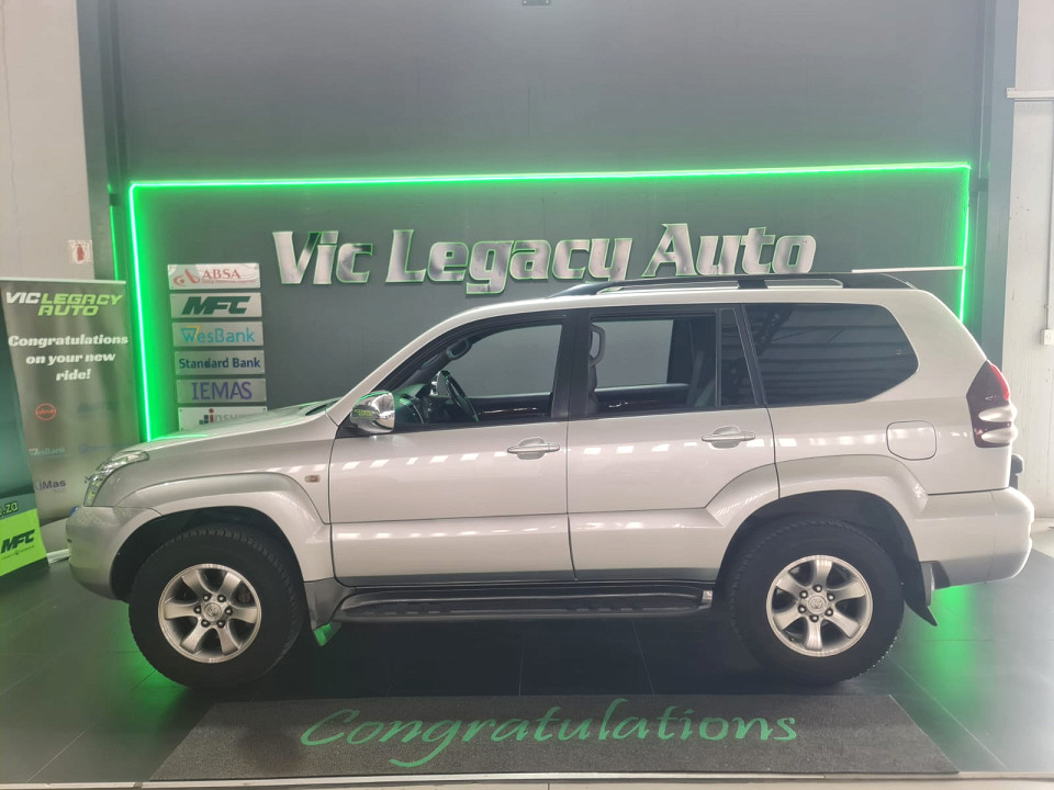 Toyota Land Cruiser Prado 4.0 V6 VX A/T, image 2