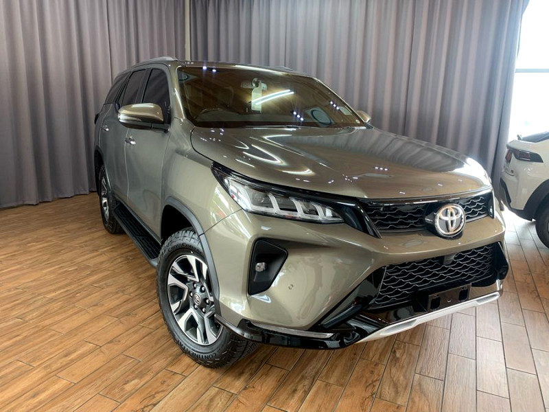 TOYOTA FORTUNER 2.8 GD-6 4X4 AT (MHEV), image 1