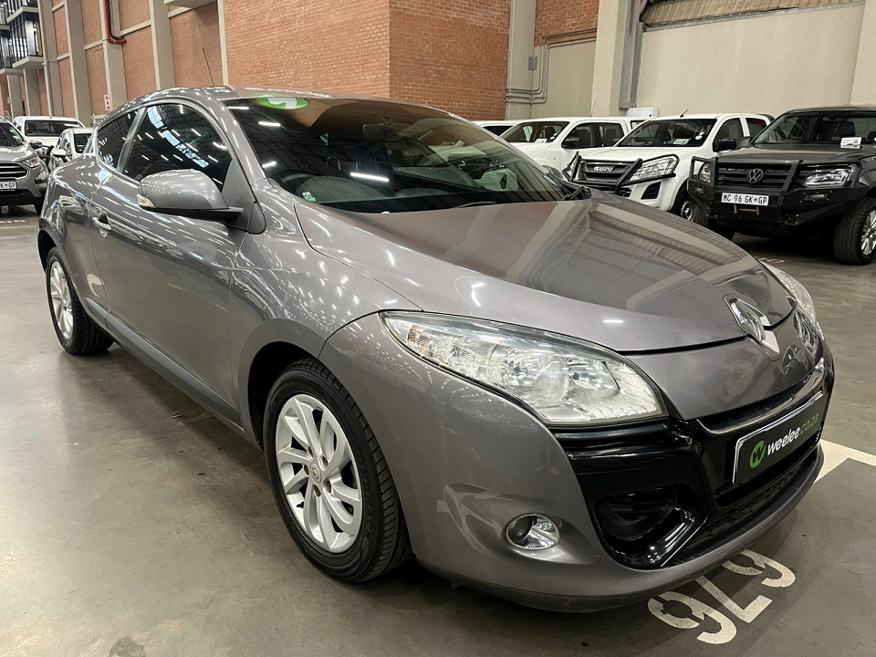 RENAULT MEGANE III 1.6 EXPRESSION COUPE, image 1