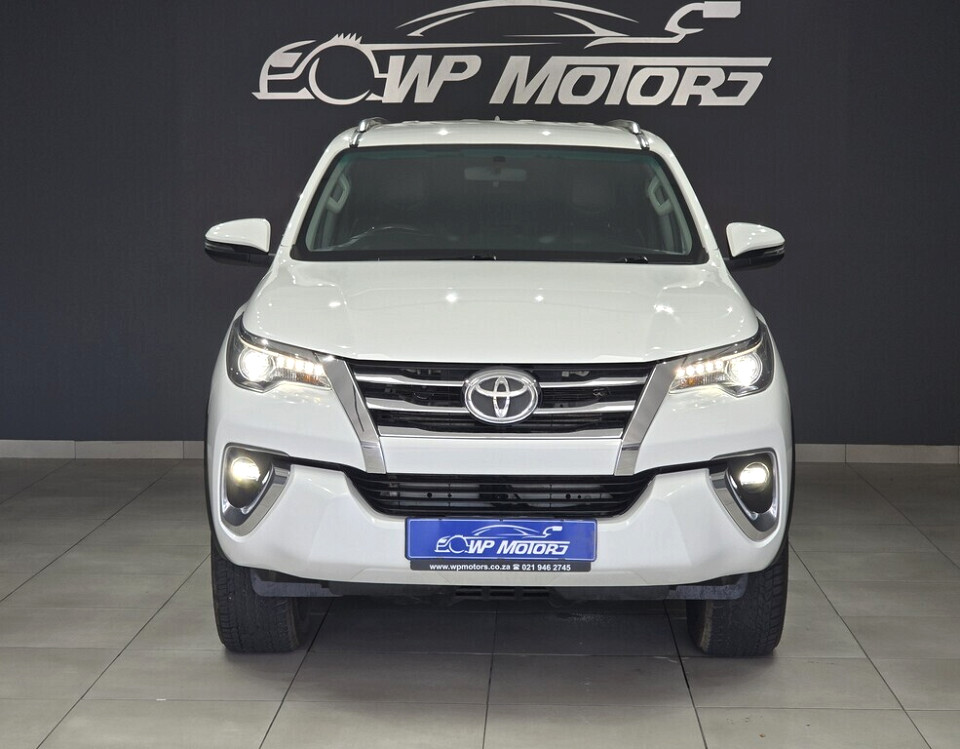 TOYOTA FORTUNER 2.8GD-6 R/B A/T, image 2