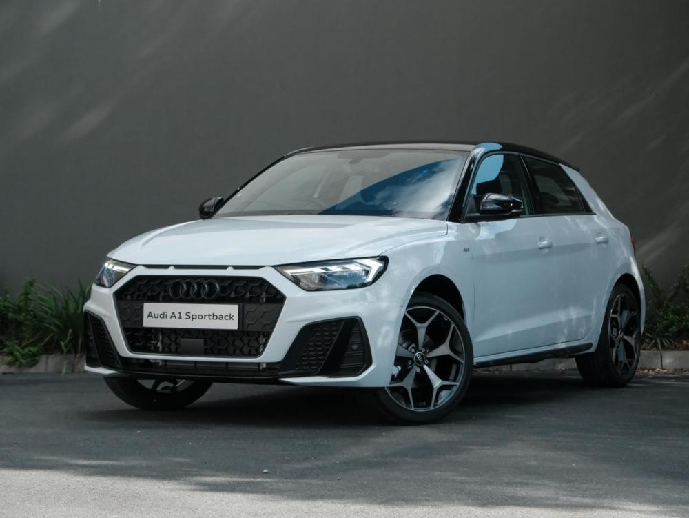 AUDI A1 SPORTBACK 30 TFSI BLACK EDITION S-TRONIC, image 1