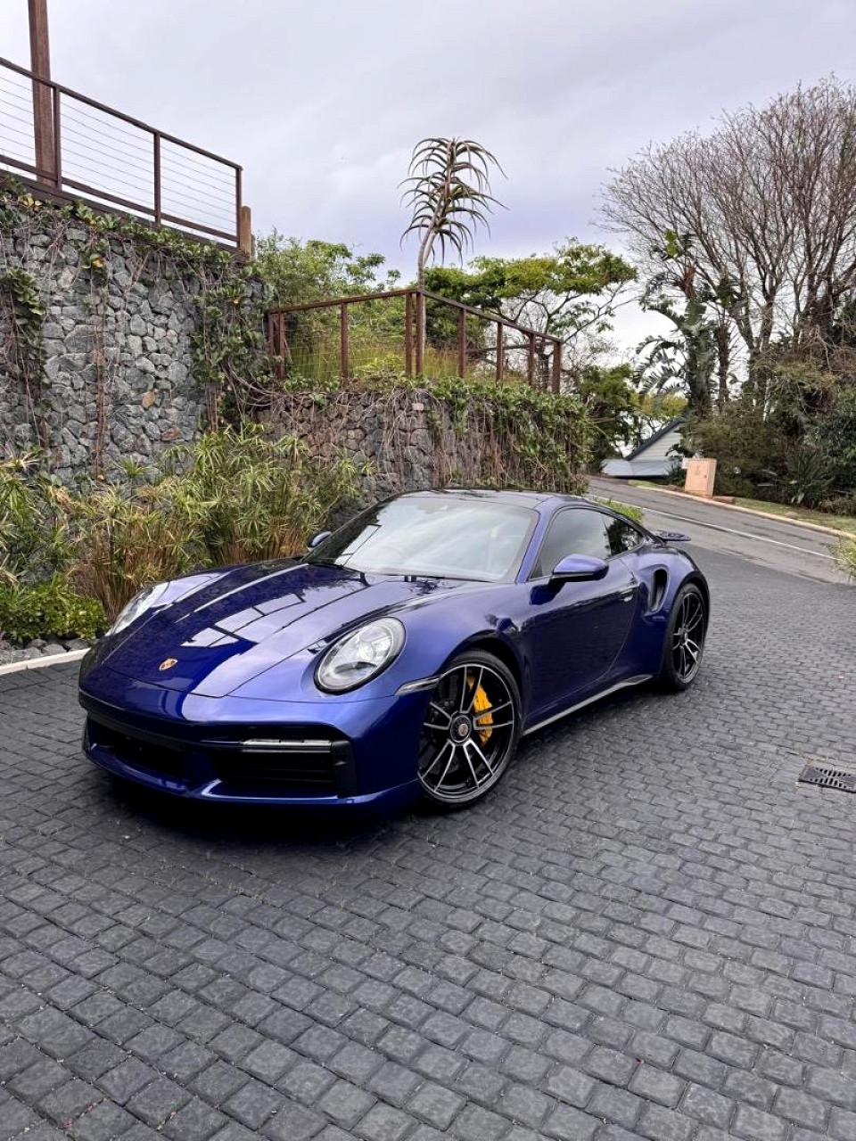 PORSCHE 911 TURBO S (992)