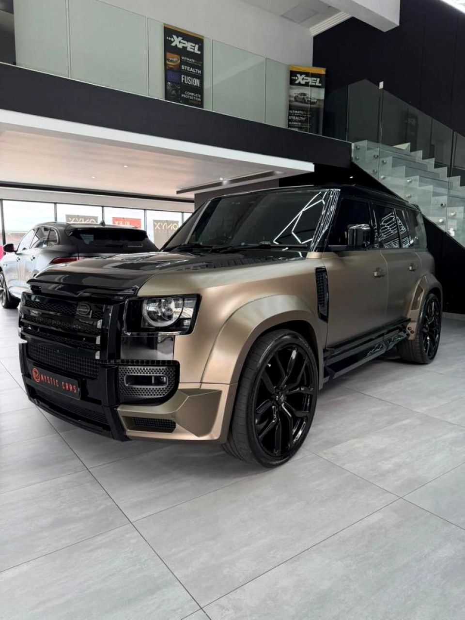 LAND ROVER DEFENDER 110 P400 FIRST EDITION (294KW), image 1