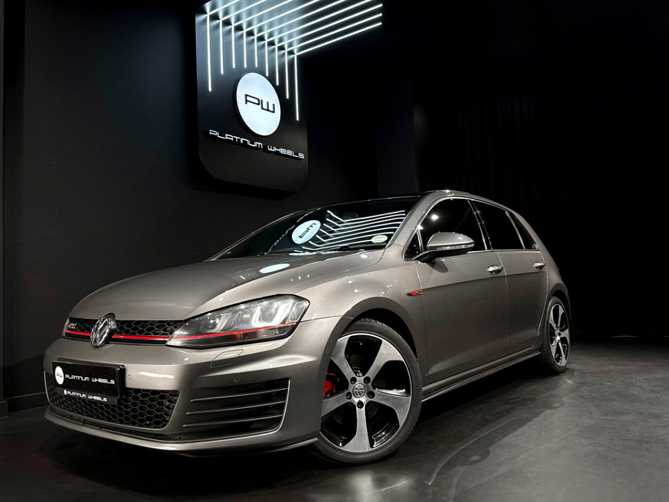 VOLKSWAGEN GOLF VII GTi 2.0 TSI DSG, image 1