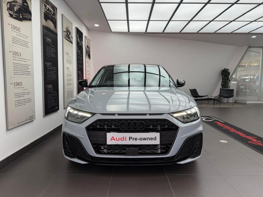 AUDI A1 SPORTBACK 30 TFSI BLACK EDITION S-TRONIC, image 2