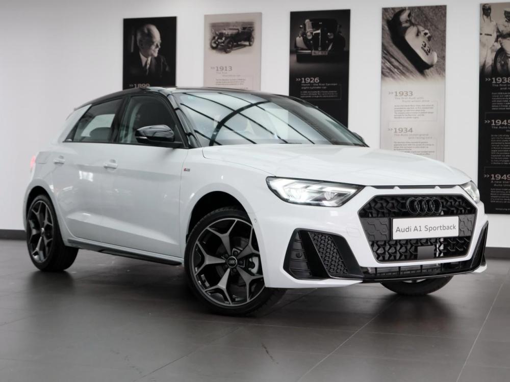 AUDI A1 SPORTBACK 30 TFSI BLACK EDITION S-TRONIC, image 1