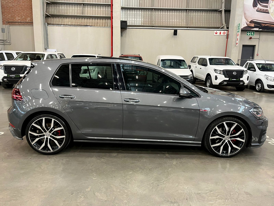 VOLKSWAGEN GOLF VII GTi 2.0 TSI DSG, image 2