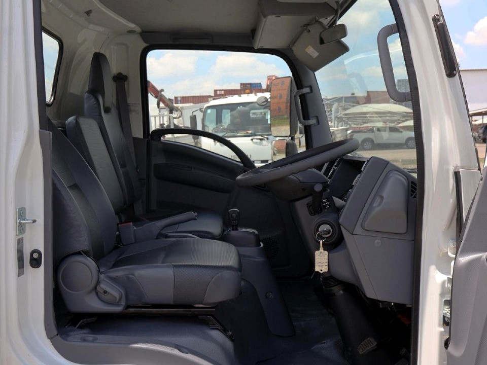 ISUZU NPR 400 AMT C/C, image 1